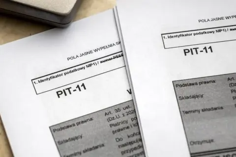 Jak rozliczyć PIT-11 z urzędu pracy i od pracodawcy bez błędów