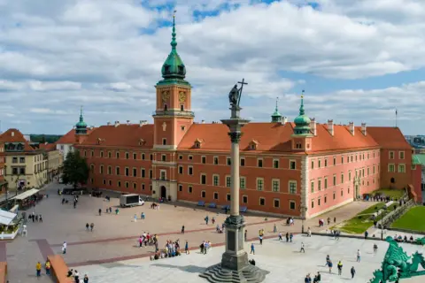 Zamek Królewski w Warszawie: Fascynująca historia i nieznane fakty