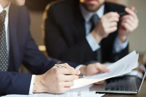 Jak dokonać zmiany w KRS bez błędów i zbędnych kosztów
