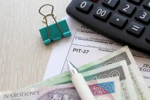 Jak urząd skarbowy sprawdza samotne matki i jakie błędy mogą kosztować