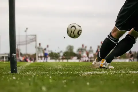Sparing w piłce nożnej: Po co się go gra i czym różni od meczu?