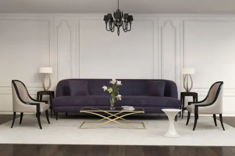 Elegancka sofa i fotele tworzą przytulną przestrzeń w klasycznych wnętrzach.