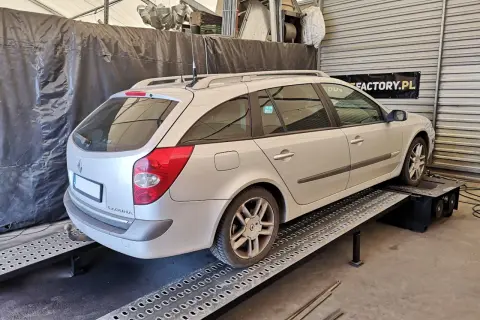 Renault Laguna 2: Pojemność baku, zasięg. Czy Twój wskaźnik kłamie?