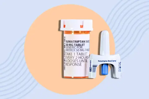 Tabletki na migrenę bez recepty i spray do nosa z sumatryptanem, gotowe do ulgi w bólu.