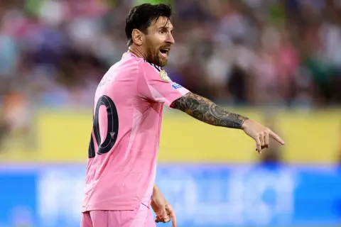 Ile zarabia Messi? Niezwykłe zarobki legendy futbolu ujawnione.