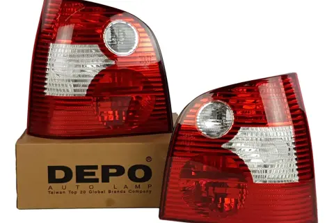 Dwa tylne światła do VW Polo 9N, marki DEPO. Kompletne, gotowe do montażu.