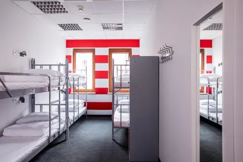 Jak wygląda nocleg w hostelu? Oczekiwania, komfort i zalety