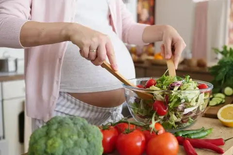 Dieta w ciąży: zdrowe przepisy na 9 miesięcy, które musisz znać