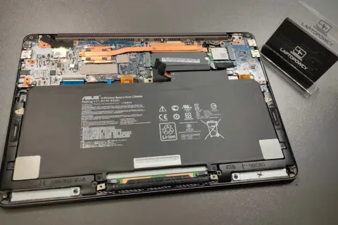 Wymiana baterii Lenovo: Ile kosztuje i jak wybrać mądrze?