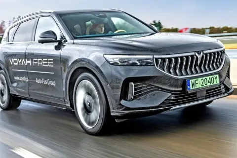 SUV do 300 tys: Jakie modele warto kupić w tej cenie i na co zwrócić uwagę?