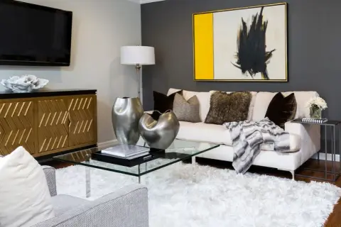 Wohnzimmer einrichten: Praktische Tipps für einladende Räume