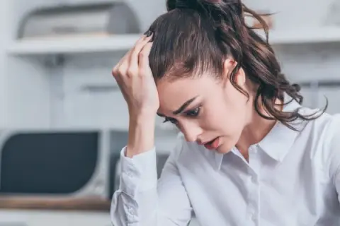 Objawy nerwicy natręctw: jak rozpoznać i zrozumieć tę chorobę