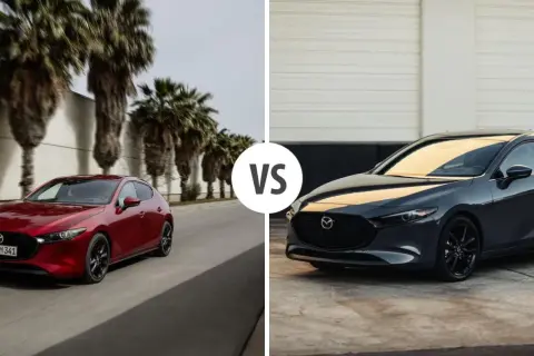 Dwa modele Mazda 3 sedan: czerwony na tle palm i ciemnoszary na tle budynku.