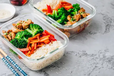 Transforma tu día: 10 almuerzos saludables y fáciles para llevar