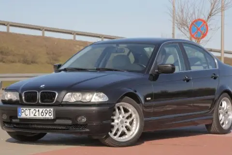 BMW E46 cena: Ile kosztuje kultowy model? Poradnik kupującego