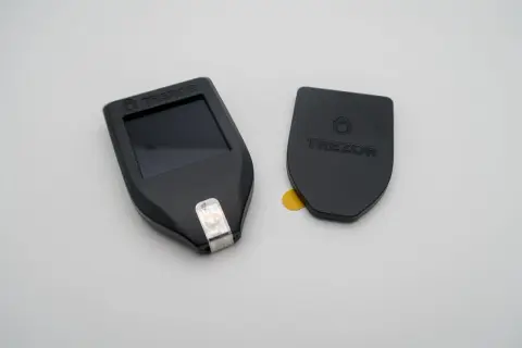 Co to jest Trezor? Bezpieczny portfel sprzętowy na kryptowaluty