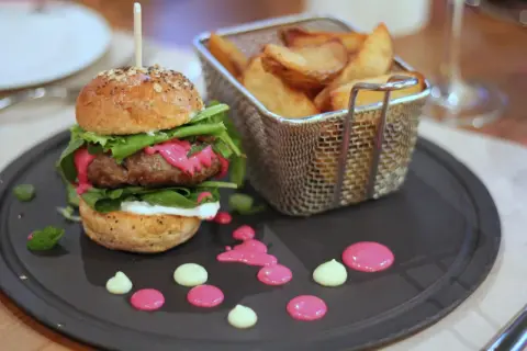 Eger gdzie zjeść: najlepsze restauracje i lokalne specjały
