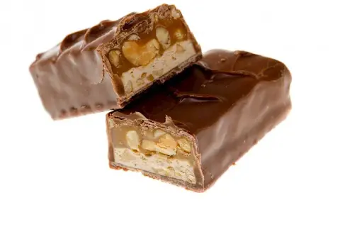 Ile kalorii ma Snickers? Zaskakujące fakty o jego wartości energetycznej