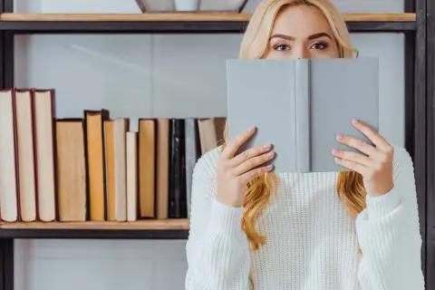 Gdzie sprzedać książki? Maksymalizuj zysk, minimalizuj wysiłek