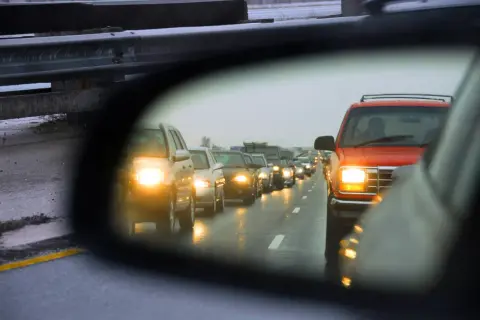 Ustawienie lusterek: Zminimalizuj martwe pole i jedź bezpiecznie!