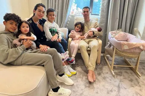 Tajemnice życia rodzinnego Ronaldo: Poznaj jego dzieci i ich historie