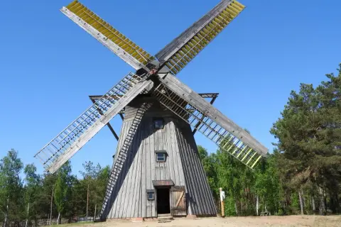 Skansen Wdzydze: Fascynująca historia, atrakcje i praktyczne informacje