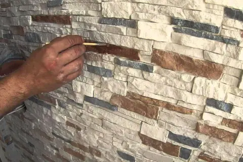 Zmień kolor kamienia gipsowego: Poradnik DIY od A do Z (70 znaków)