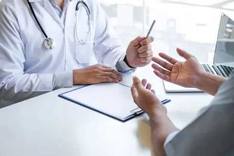 Gdzie złożyć skargę na lekarza NFZ i uniknąć nieprzyjemności?