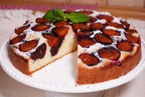 Pyszne ciasto ze śliwkami – prosty przepis, który zachwyci każdego