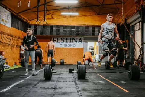 Wrocław CrossFit: Wybierz box idealny dla siebie! Poradnik