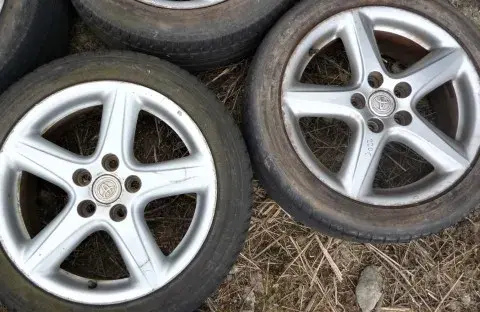 Jakie felgi do Avensis T25 - najlepsze opcje i ich specyfikacje