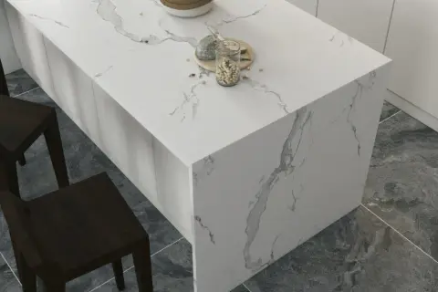 Ile kosztuje blat ze spieku kwarcowego? Pełna wycena i porady
