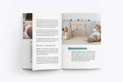 Baby gym i mata edukacyjna – pierwsze zabawki dla noworodków. Stojak edukacyjny z zabawkami zachęca do aktywności.