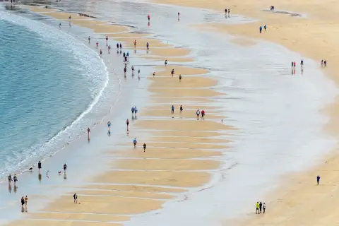 Izmir: Nad jakim morzem leży? Odkryj najlepsze plaże Egejskie!