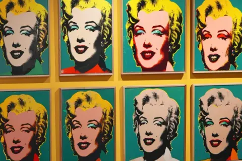 Andy Warhol łemek: Jak jego dziedzictwo wpłynęło na sztukę?