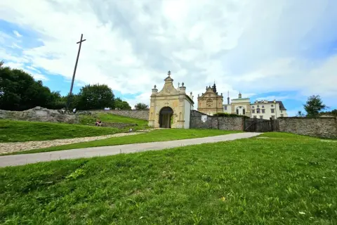 Łysa Góra (Święty Krzyż): Kompletny przewodnik po sercu Gór Świętokrzyskich