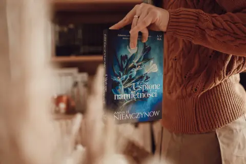 Sekrety namiętności w literaturze: Co mówią o człowieku?