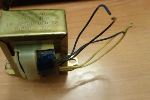 Jak podłączyć transformator 400/230 - uniknij kosztownych błędów