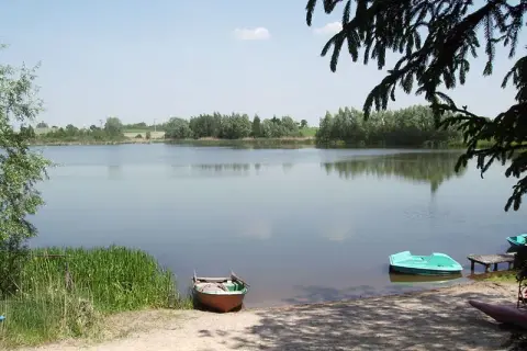 Jezioro Ostrowite Kuj-Pom: Łowisko marzeń i idealny relaks