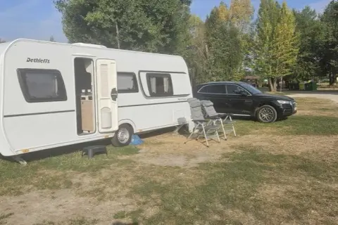 Ile kosztuje wynajem przyczepy kempingowej? Ceny, które zaskakują
