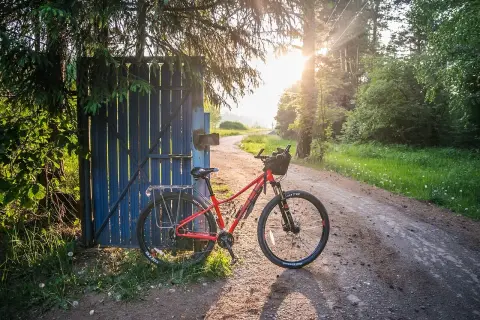 Najlepsze trasy rowerowe łódzkie – odkryj ukryte skarby regionu