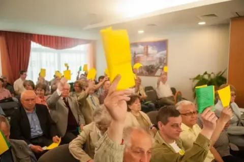 Ile zarabia członek rady osiedla? Zaskakujące fakty o wynagrodzeniu