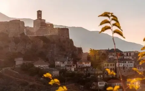 Albania co warto kupić: najcenniejsze pamiątki i lokalne smaki