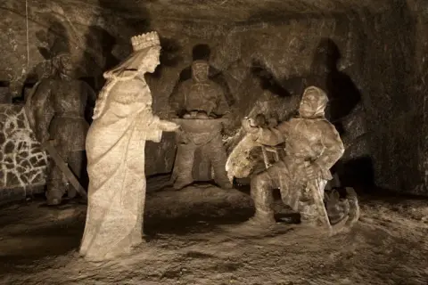 Legenda o Świętej Kindze: Historia soli i jej cud