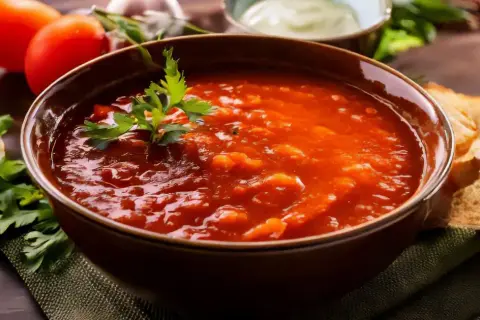 Sauce Américaine: Maîtrisez les ingrédients pour une recette authentique