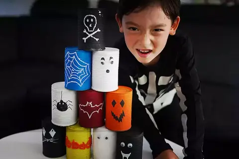 Stroje na Halloween DIY dla dzieci: Szybko, łatwo i bez szycia!