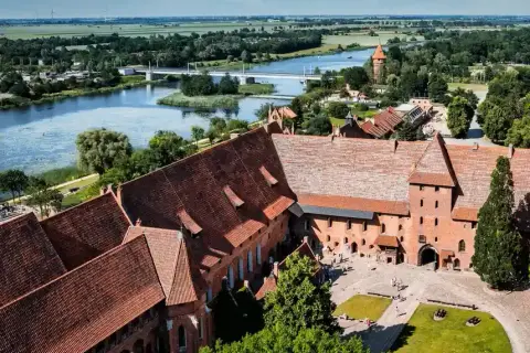 Malbork atrakcje: Odkryj niesamowite miejsca i historie w mieście