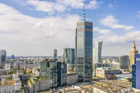 Jaki jest najwyższy budynek w Polsce? Poznaj Varso Tower i jego tajemnice