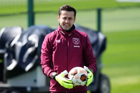 Fabiański wzrost: jak 190 cm wpływa na jego sukcesy w futbolu