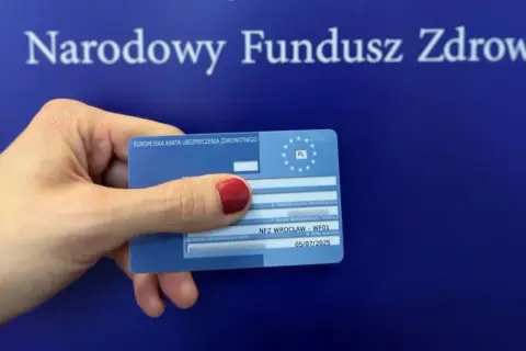 EKUZ od ręki? Gdzie wyrobić kartę i jak złożyć wniosek
